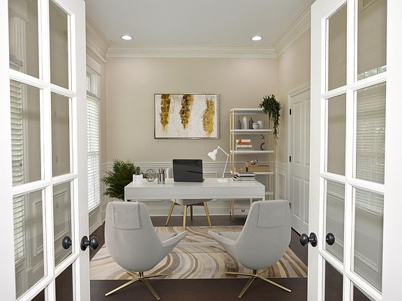 4th image of 1528 Victoria Green Blvd