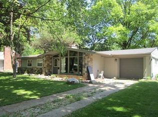 27666 Spring Arbor Dr, Southfield, MI 48076