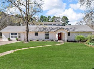 141 Llano Bnd, Holly Lake Ranch, TX 75765