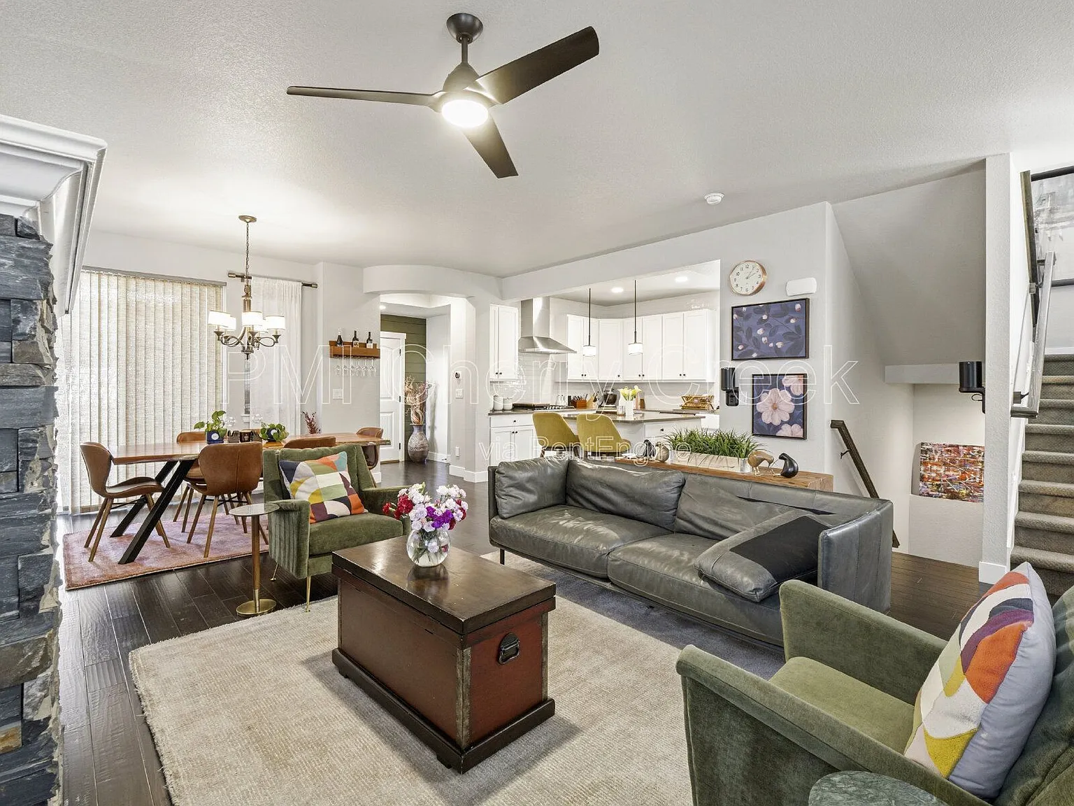 4 bed, 3.5 bath, 2400 sqft, $3,750 — Photo 3