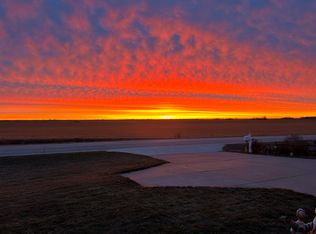 76575 Road 421, Cozad, NE 69130