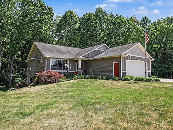 2nd image of 12679 Goldenrod Ct