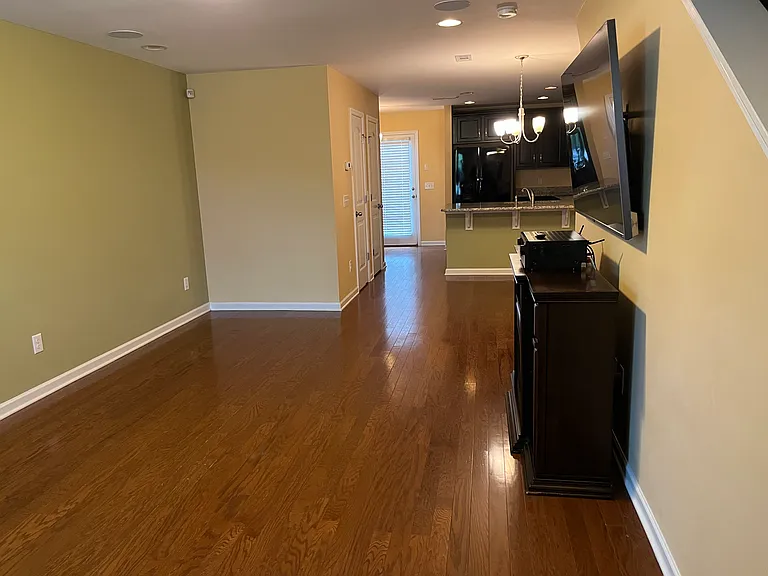 3020 Friars Trl — Photo 15