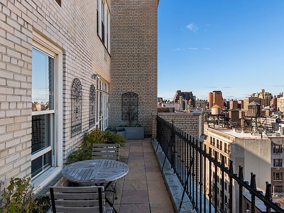 5th image of 15 W 81st St #12H