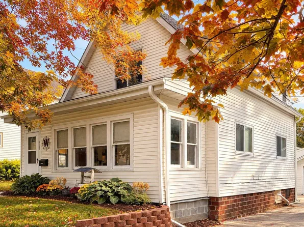 408 N Sycamore St, Creston, IA 50801
