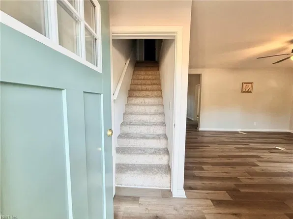 8022 Chesapeake Blvd, Norfolk, VA 23518