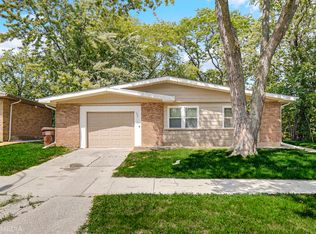 306 Nauvoo St, Park Forest, IL 60466