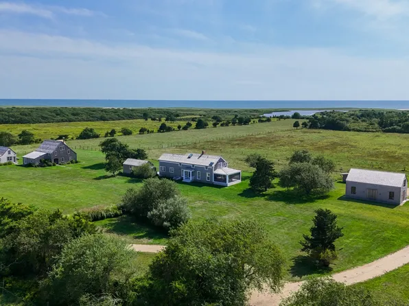 146 Quenames Rd, Chilmark, MA 02535
