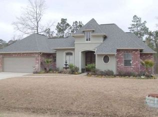 309 Clover Meadow Dr, Covington, LA 70433