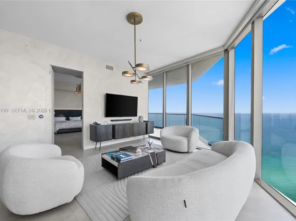 18975 Collins Ave Unit 3204, Sunny Isles Beach, FL 33160