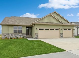 795 S Alexander Way, North Liberty, IA 52317