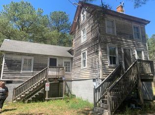 10018 Marsh Market Rd, Hallwood, VA 23359