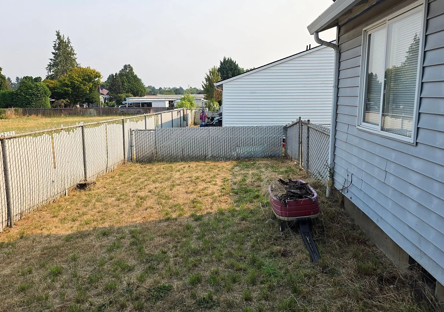 3 Bed, 2 Bath Townhouse Available! — Photo 1
