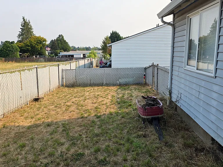 15310 SE 8th St #B — Photo 1
