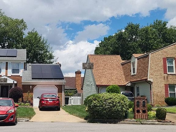 3rd image of 5629 Shinfield Dr