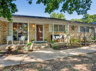 18 Scotsmeadow St, Gainesville, TX 76240