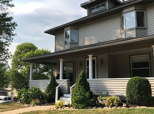 1201 Grand St, Guthrie Center, IA 50115