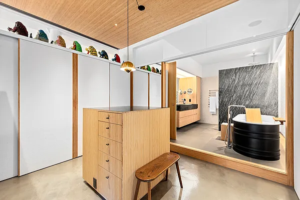 Sold by Compass | media 11