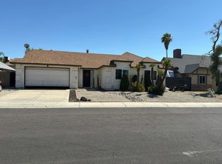 6205 W Port Au Prince Ln, Glendale, AZ 85306
