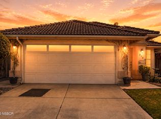 212 E Varner Ct, Santa Maria, CA 93458