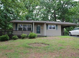 39 New Circle Dr, Kuttawa, KY 42055