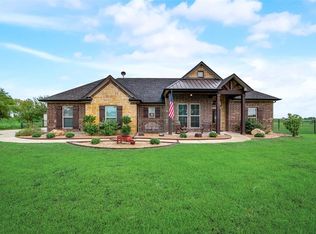 275 Boz Rd, Waxahachie, TX 75167