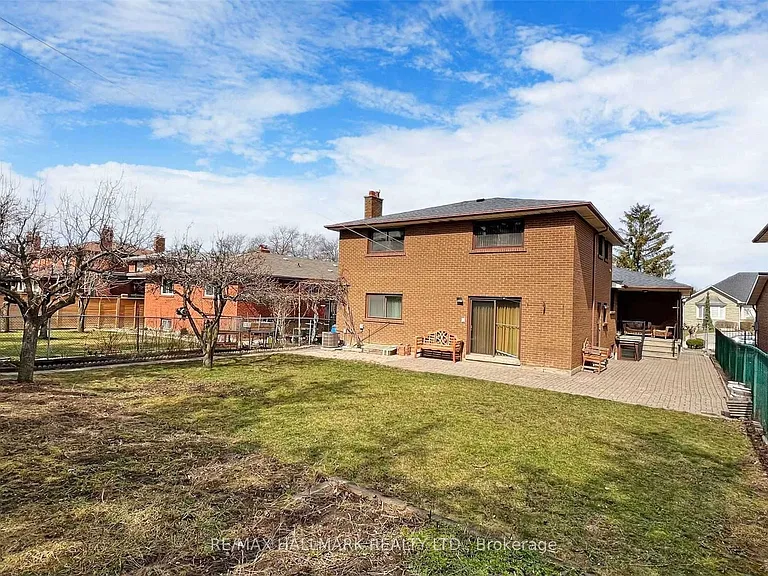 131 Southview Dr #BASEMENT — Photo 10