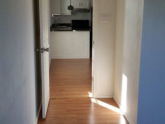 3rd image of 67 N Aztec Cove Dr