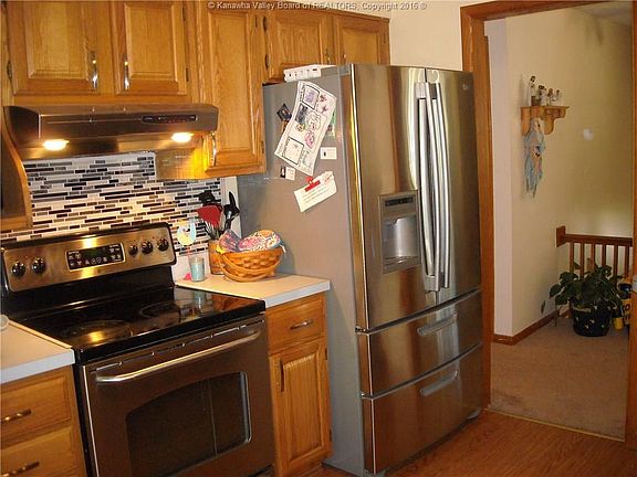 4th image of 146 Wildwood Dr