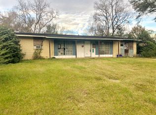 102 Estes St, Gulfport, MS 39503