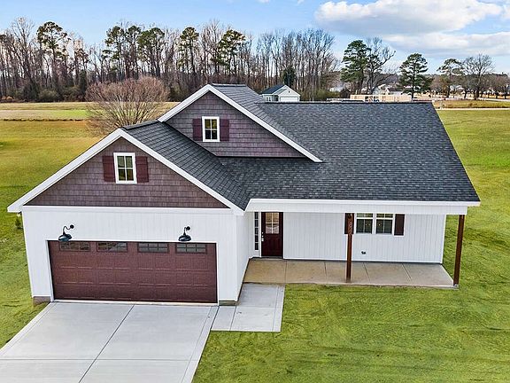 2nd image of 542 Saint George Dr