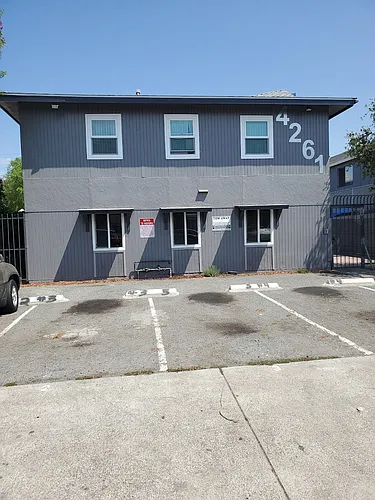 4261 Euclid Ave #3 Photo 1 4261 Euclid Ave #3 Photo 1