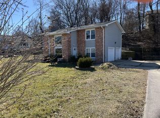 11658 Mark Twain Ln, Bridgeton, MO 63044