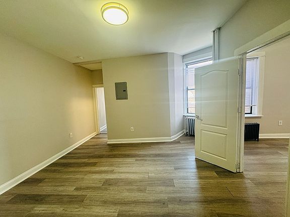 5th image of 400 52nd St #41E