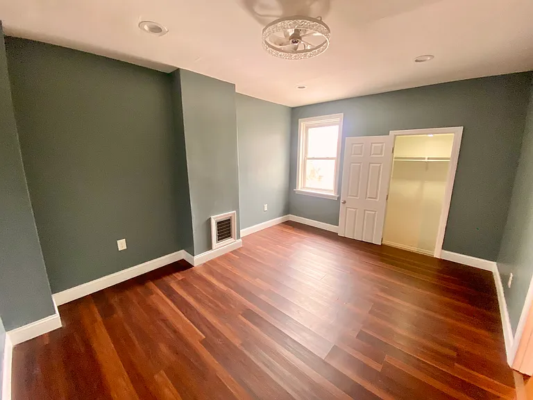 34 Southard St #2 — Photo 4