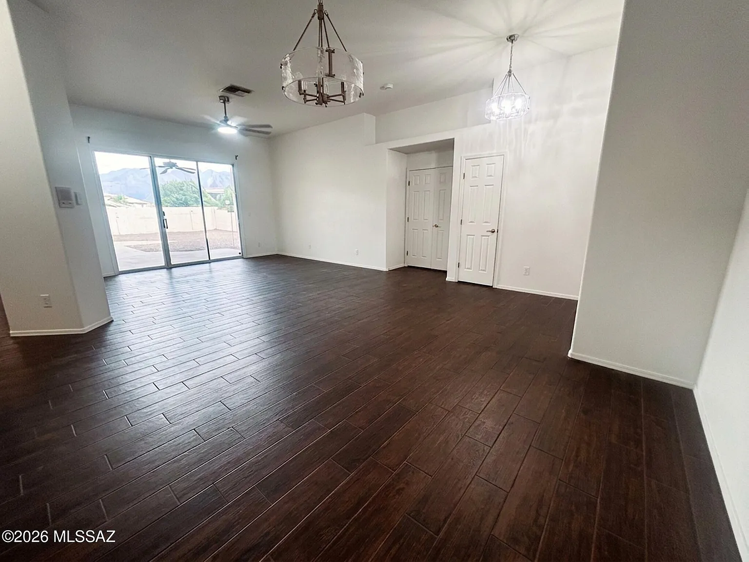 4 bed, 3.0 bath, 2293 sqft, $3,200 — Photo 2