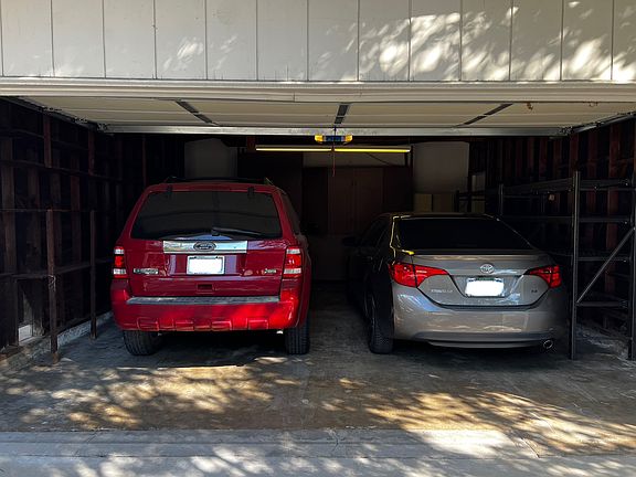 2 Cars inside garage
