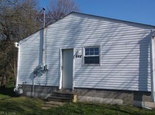 648 Silvercrest Dr, Wadsworth, OH 44281