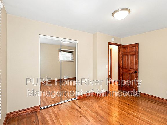 5th image of 580 Fairmont St NE