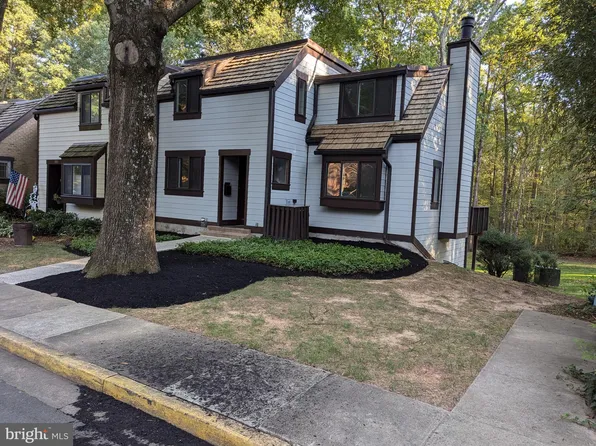 1651 Bentana Way, Reston, VA 20190