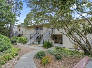 250 Forest Ridge Rd UNIT 5, Monterey, CA 93940