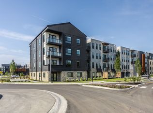 11550 Pittman Farms Dr #A448, Zionsville, IN 46077