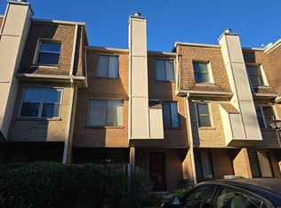 1732 Dogwood Dr, Alexandria, VA