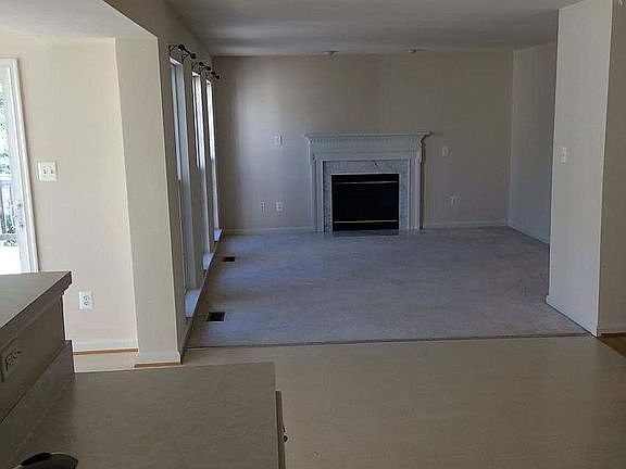 2nd image of 6916 Yeoman Ct