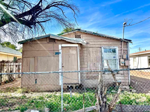 2814 Santa Cleotilde Ave, Laredo, TX 78040