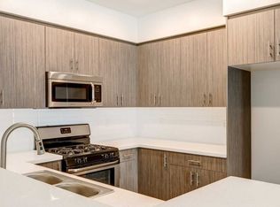 5338 Cartwright Ave #305, North Hollywood, CA 91601