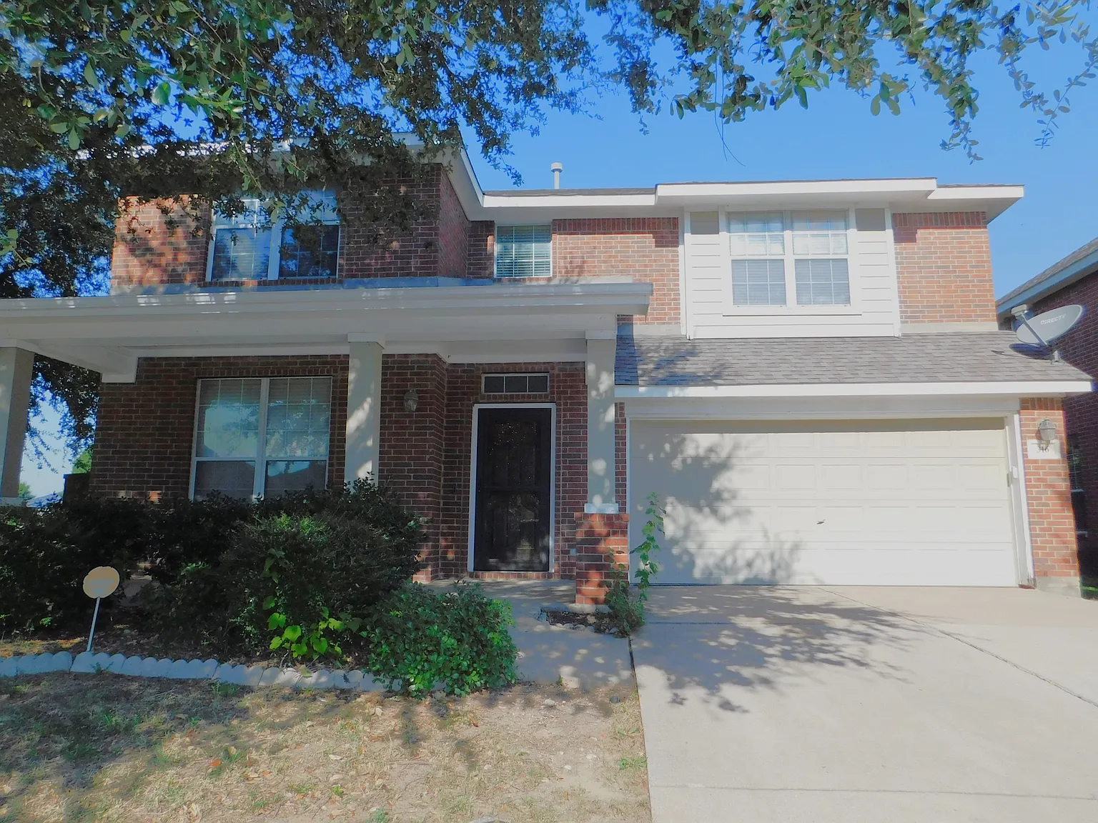 4 bed, 3.5 bath, 2928 sqft, $2,595 — Photo 2