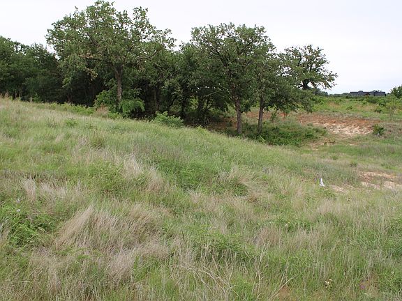 5th image of 1080 Gonzollas Rd