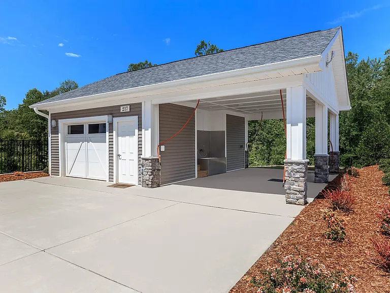 Riverstone Apartments at Long Shoals — Photo 107