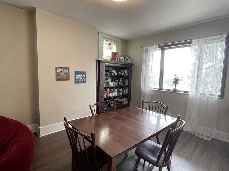1526 Fernleaf St — Photo 3